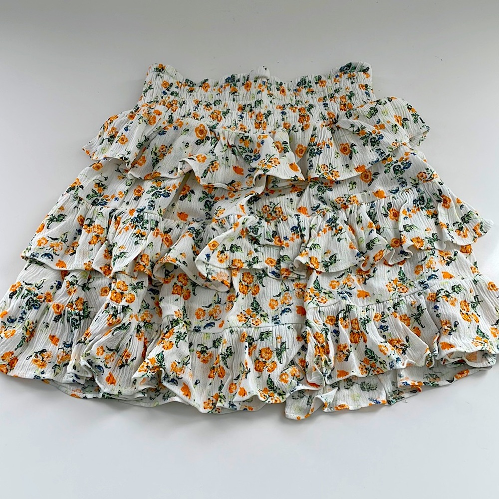 Ruffle summer skirt